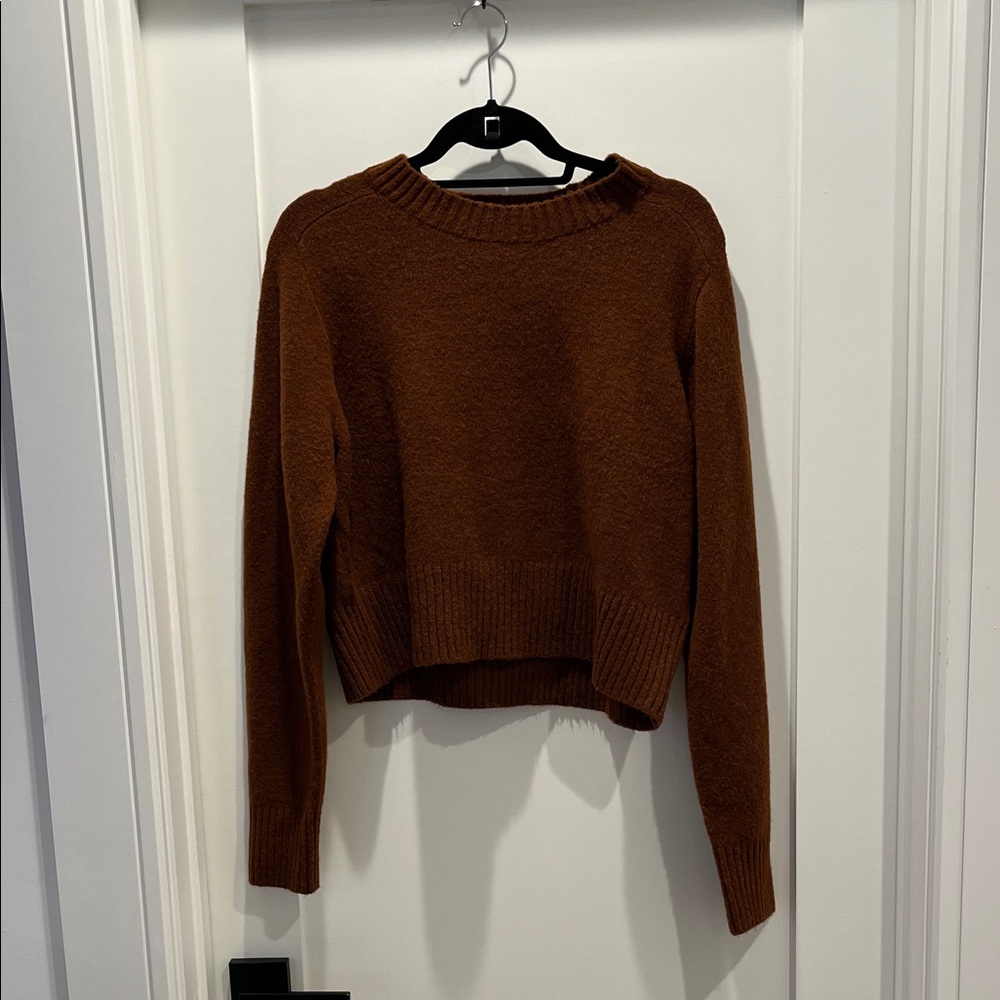 Universal Thread Rust Crew Neck Lightly Cropped S… - image 1
